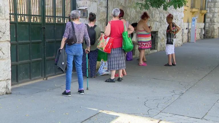 Bőven van menedékhely a hajléktalanok számára a vörös riasztás alatt