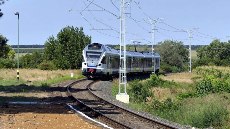 Jelentős vonatkésésekre lehet számítani az ország több pontján