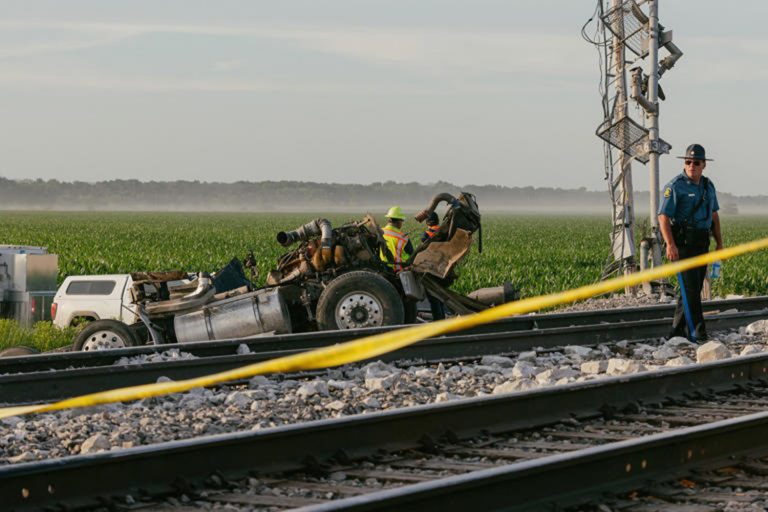 Kisiklott a Los Angeles-ből Chicagóba tartó gyorsvonat Missouriban