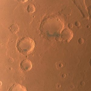 Sosem látott képeken az 1300-szor megkerült Mars vörös dűnéi és kráterei