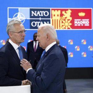 Történelmi bejelentés a NATO-csúcson