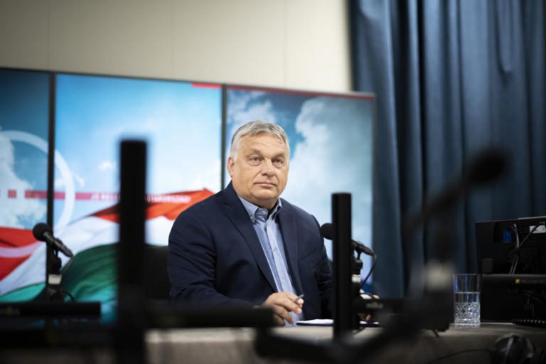 Orbán ismét rezsicsökkentési egyeztetést hívott össze