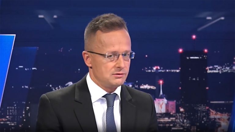 Szijjártó Péter Teljesen bizonytalanok vagyunk