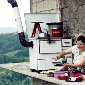 A sparhelt, a napelem és a cserépkályha a Vatera sztárja, mióta bejelentették a rezsinövelést