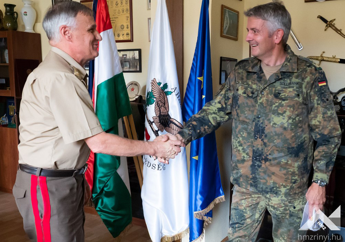 Mennyi élelmiszert, gyógyszert, üzemanyagot fog adni Magyarország a NATO-nak