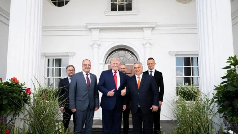 Trump és Orbán Együtt a békéért