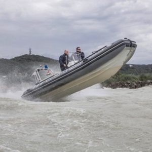 Három embert kellett kimenteni a Balatonból