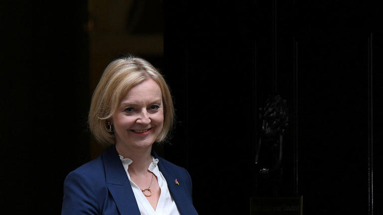 Liz Truss rögtön válságba sodorta Nagy-Britanniát