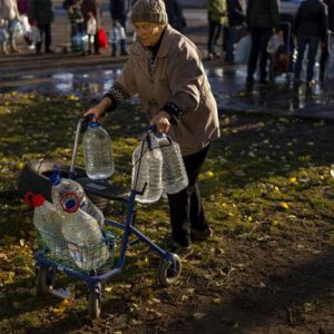 A vezetékes vízellátás is leállt több mint ezer ukrán településen