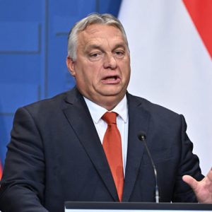 Bloomberg Orbán Viktor nagy bajba kerülhet az unió segítsége nélkül