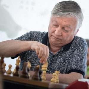 2,76 ezrelék volt a kómában tartott Karpov véralkoholszintje