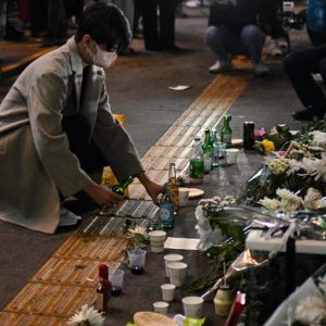 Az első bejelentés a szöuli rendőrségre már órákkal a halloweeni tömegtragédia előtt megtörtént