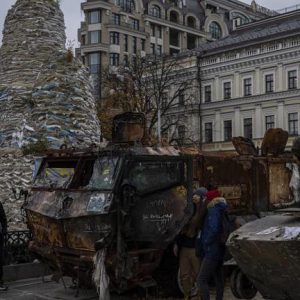 Oroszország beássa magát Ukrajnában, hogy minét nagyobb területet őrizzen meg tavaszig