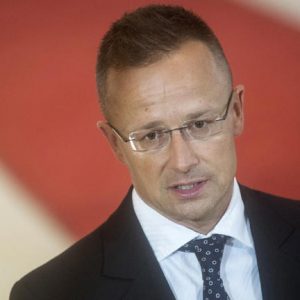 Szijjártó Péter közölte, mikor indul be Magyarország tengeri kikötője