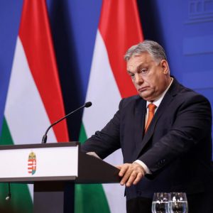 A tekintélyes olasz napilap szerint Orbán Viktor veszíteni fog