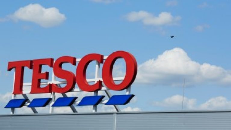 TESCO: rabok vagyunk saját hazánkban