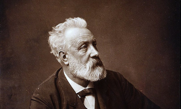 A tudomány fejlődésének áldásos és átkos következményeit is megjósolta Jules Verne