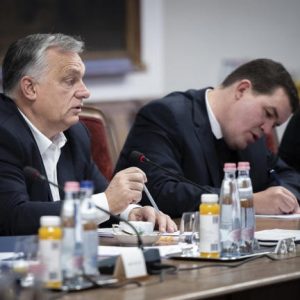 Orbán Viktor Brüsszelből nem számíthatunk semmire