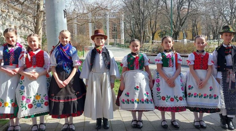 Szólóban is aranyat érnek a Zselic legapróbb táncosai