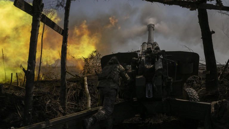 Orosz túlerő; több mint 300 ezer halott és sebesült; tavaszi hadjárat