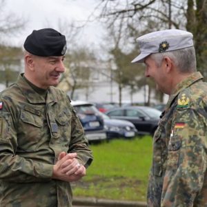 NATO: bespejzolnak a háborúra