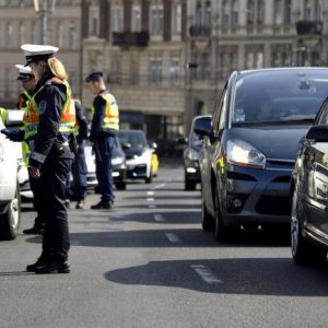 Itt a rendőrségi menetrend, ekkor lehet nagy ellenőrzésekre számítani az utakon