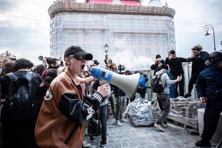 Kifullad a liberális ellenzék