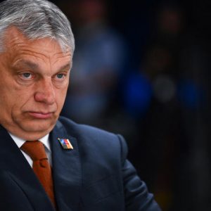 Lengyel tábornok Ha Orbán Viktor tovább zsarolja a NATO-t, Magyarországot ki kell zárni