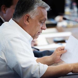 Rendhagyó kormányülést hívott össze Orbán Viktor