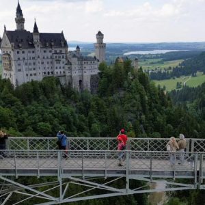 Újabb részletek derültek ki a Neuschwanstein-kastélynál történt szörnyű gyilkosságról