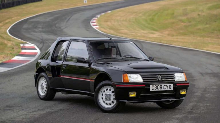 116 milliót fizettek egy nem akármilyen Peugeot 205-ösért