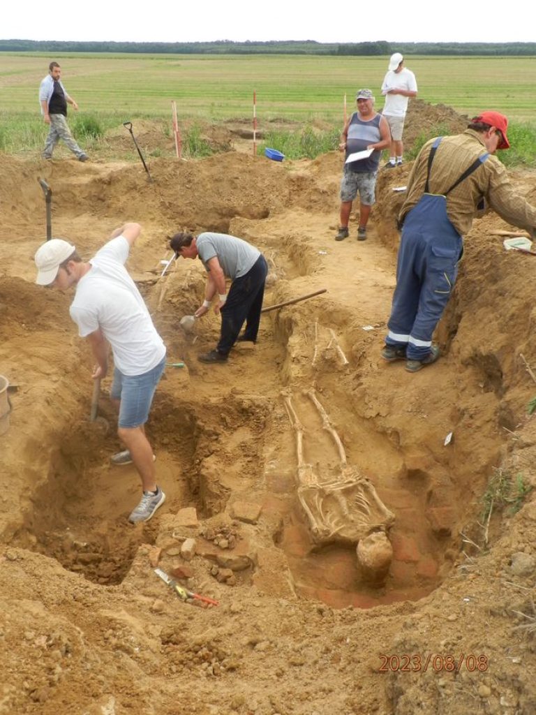 Leástam a középkorig Árpádkori templomot tárnak fel Iharosberénynél