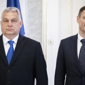 Orbán Viktor döntött, Tuzson Bence nem kormánybiztos többé