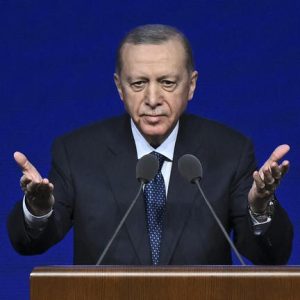 Erdogan rábólintott a svéd NATO-csatlakozásra, most a török és a magyar parlamentnél a labda