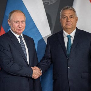 Orbán Viktor Kínában találkozik először az ukrajnai háború kezdete óta Vlagyimir Putyinnal