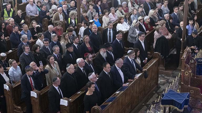 A magyar elit a Dohány utcai zsinagógában