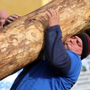 Erősemberek versengtek a Széchenyiek otthonában