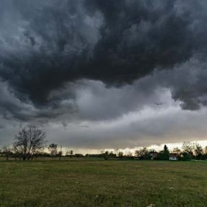 Gazdaság: szaporodnak a viharfelhők