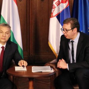 Felpörgeti a kormány a Budapest–Belgrád vasútvonal építését