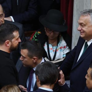 Zelenszkij elárulta, hogy mit kérdezett Orbántól Argentínában