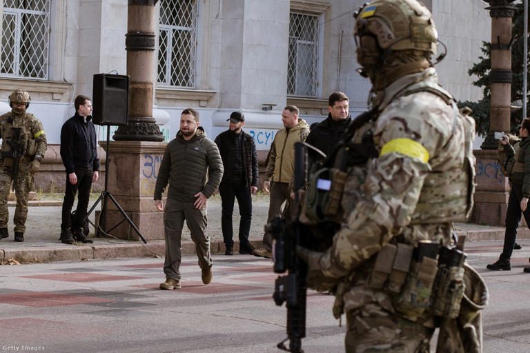 Nem akármilyen titkokat fedhet fel egy újságíró Volodimir Zelenszkijről