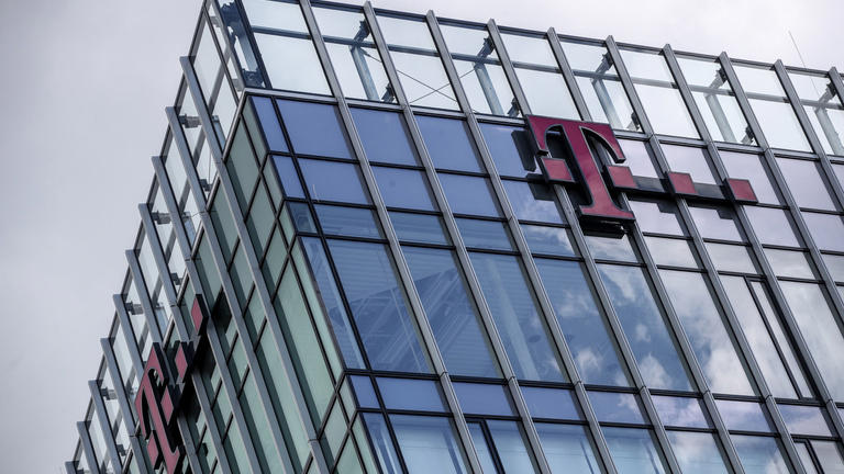 Rossz hír a Telekom ügyfeleinek drágulnak a szolgáltatások