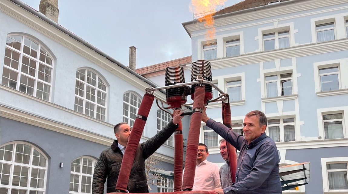 Kaposvár egén népszerűsítik a ballonsportot