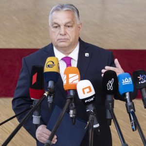 Óriási nyomás várja Orbánt a csütörtöki rendkívüli EU-csúcson