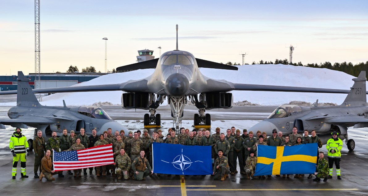 Svédországból könnyebb bombázni Szentpétervárt!