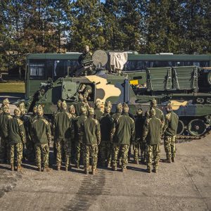 Újoncok a vason: a tataiak látogatása Hódmezővásárhelyen