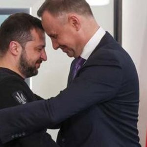 Duda: a Krím nem lesz ukrán