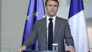 Macron szükség lehet a Nyugat által végrehajtott szárazföldi műveletekre Ukrajnában