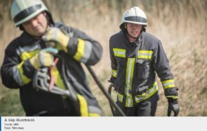 Ilyen száraz időben villám gyorsasággal terjed a tűz