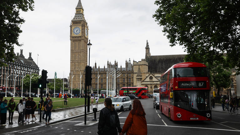 Tavasztól már csak belépési engedéllyel utazhatunk Nagy-Britanniába